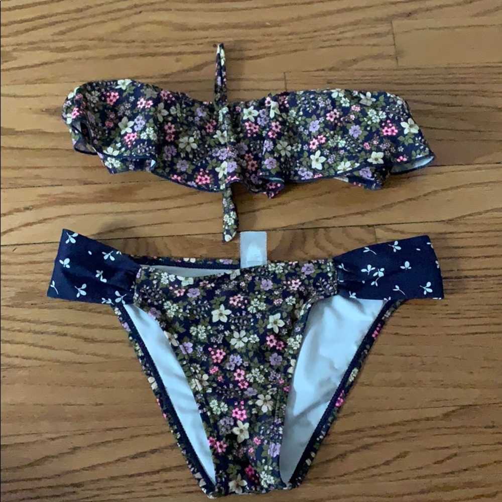 O’Niel Swimsuit Bikini Set